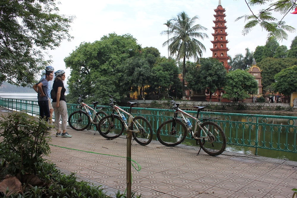 Bike Tours Hanoi – Hanoi Vespa Tours