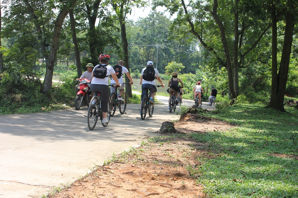 Bike Tours Hanoi – Hanoi Vespa Tours