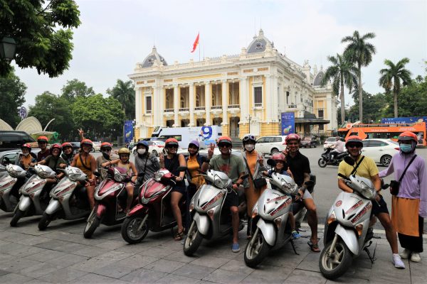 Glide through history and heritage, as your guide takes you through Hanoi’s most fascinating districts by motorbike.
